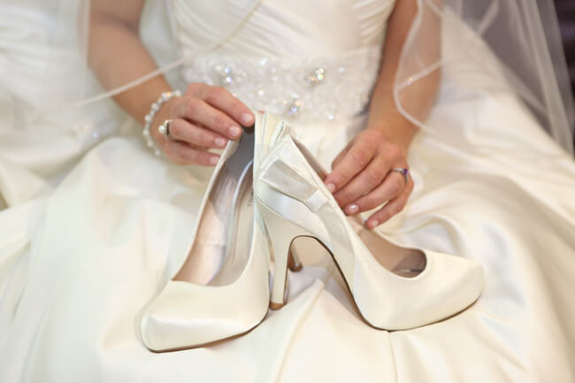 خرید کیف و کفش عروس در تهران