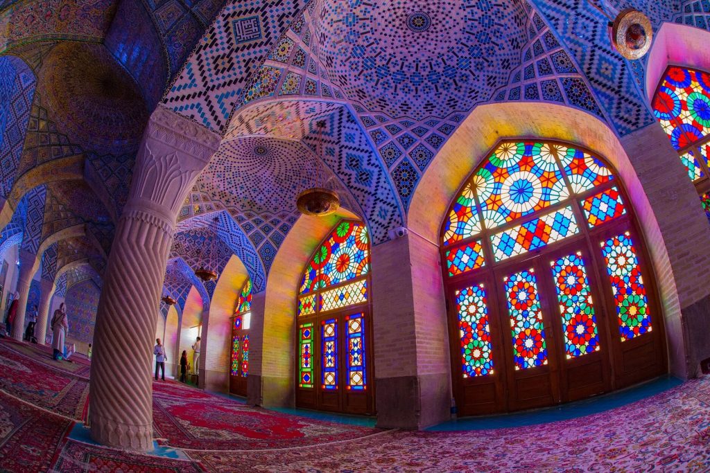 مسجد صورتی جاذبه گردشگری شیراز